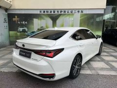 Lexus ES 300h Premium Edition - ფოტო 5