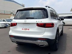 Mercedes-Benz GLB 200 Dynamic - ფოტო 11