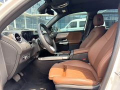 Mercedes-Benz GLB 200 Dynamic - ფოტო 3