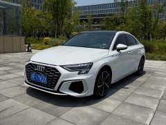 Audi A3 A3L Limousine 35 TFSI Aspiration Elegance - ფოტო 1