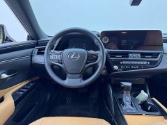 Lexus ES 200 Premium Edition - ფოტო 14