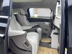 Denza D9 2022 DM-i 970 AWD Flagship - ფოტო 16