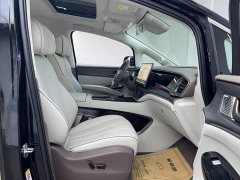 Denza D9 2022 DM-i 970 AWD Flagship - ფოტო 17