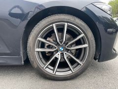 BMW 3 Series 320Li M Sport Package - ფოტო 18