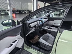 Voyah Lantu Zhiyin 2024 Long-Range Smart Comfort Edition - ფოტო 3