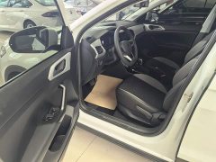 Volkswagen Touran 2023 200TSI DSG Smart Connected Edition - ფოტო 7
