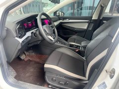 Volkswagen Golf 2023 280TSI DSG Pro - ფოტო 6