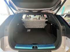 Volvo XC70 Plug-in Hybrid AWD Extended Range Plus - ფოტო 8