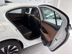 Volkswagen Sagitar S 1.5L Elite - ფოტო 11