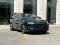 AITO M9 Extended Range Ultra 42kWh 6-Seater - ფოტო 3