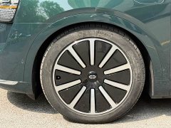 AITO M9 Extended Range Ultra 42kWh 6-Seater - ფოტო 5