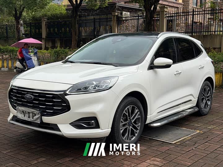 Ford Escape EcoBoost 245 AWD Premium Edition