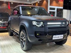 Land Rover Defender 110 3.0T P400 Dark Edition - ფოტო 3
