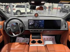Li Auto L9 2023 Pro - ფოტო 4