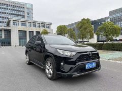 Toyota RAV4 2.0L CVT FWD Fashion Plus - ფოტო 3
