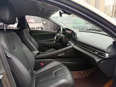 Hyundai Elantra 2022 1.5L CVT TOP Premier Edition - ფოტო 10