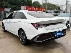 Hyundai Elantra 2022 1.5L CVT TOP Premier Edition - ფოტო 11