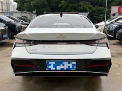 Hyundai Elantra 2022 1.5L CVT TOP Premier Edition - ფოტო 12
