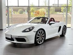Porsche 718 2022 Boxster 2.0T - ფოტო 1