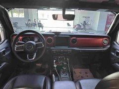 Jeep Wrangler 2.0T Rubicon Four-Door - ფოტო 8