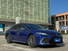 Toyota Camry Hybrid 2.5HQ Premier - ფოტო 3