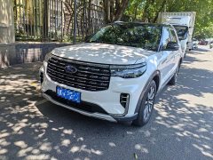 Ford Explorer EcoBoost 285 AWD Titanium 7-Seater - ფოტო 1