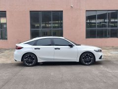 Honda Civic 2023 Hatchback 240 Turbo CVT Sharp Edition - ფოტო 4