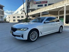 BMW 5 Series 525Li M Sport Package - ფოტო 1