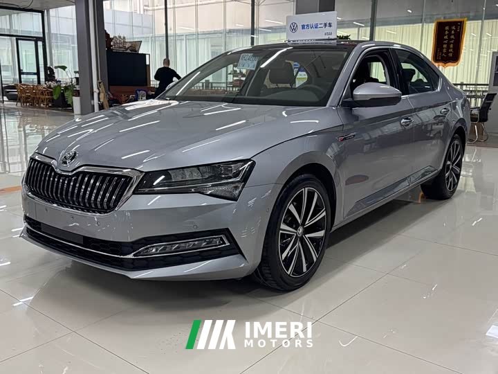 Skoda Superb TSI280 DSG Prestige - ავტომობილი ჩინეთიდან