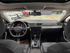 Skoda Superb TSI280 DSG Prestige - ფოტო 10