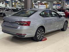 Skoda Superb TSI280 DSG Prestige - ფოტო 11