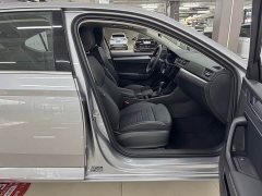 Skoda Superb TSI280 DSG Prestige - ფოტო 13