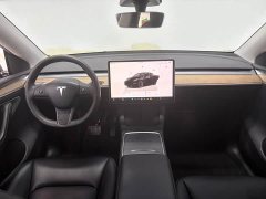 Tesla Model Y Rear-Wheel Drive - ფოტო 11