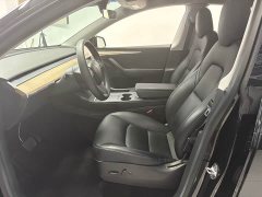 Tesla Model Y Rear-Wheel Drive - ფოტო 7