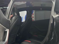 Tesla Model Y Rear-Wheel Drive - ფოტო 8