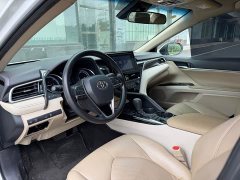 Toyota Camry Hybrid 2.5HE Elite Plus - ფოტო 4