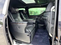 Toyota Vellfire Crown Twin Engine 2.5L HV Premium Edition - ფოტო 12