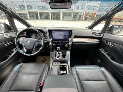 Toyota Vellfire Crown Twin Engine 2.5L HV Premium Edition - ფოტო 8