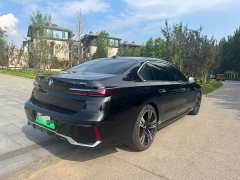 BMW i7 xDrive60L M Sport Package - ფოტო 3