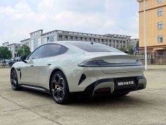 Xiaomi SU7 2024 Rear-Wheel Drive Long Range Smart Driving Edition - ფოტო 7