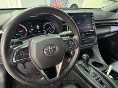 Toyota Avalon 2019 Hybrid 2.5L Luxury National VI - ფოტო 14
