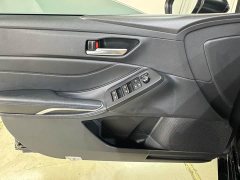 Toyota Avalon 2019 Hybrid 2.5L Luxury National VI - ფოტო 16