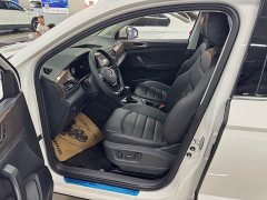 Volkswagen Touareg 280TSI FWD Luxury Edition - ფოტო 5