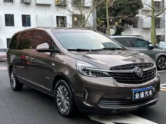 Buick GL8 Land Business Class 652T Luxury - ფოტო 3