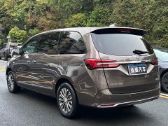 Buick GL8 Land Business Class 652T Luxury - ფოტო 6
