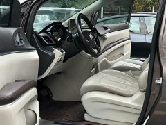 Buick GL8 Land Business Class 652T Luxury - ფოტო 8