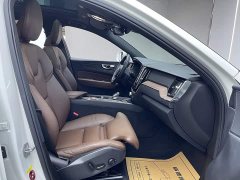 Volvo XC60 B5 AWD Smart Remote Luxury Edition - ფოტო 15