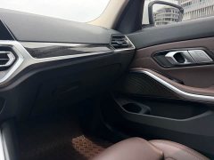 BMW 3 Series 325Li M Sport Package - ფოტო 11
