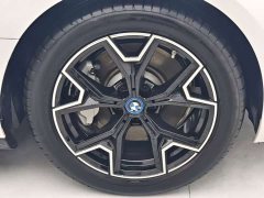 BMW i3 eDrive 40 L Midnight Edition Package - ფოტო 7