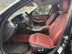 BMW 3 Series 325Li M Sport Night Edition Package - ფოტო 11